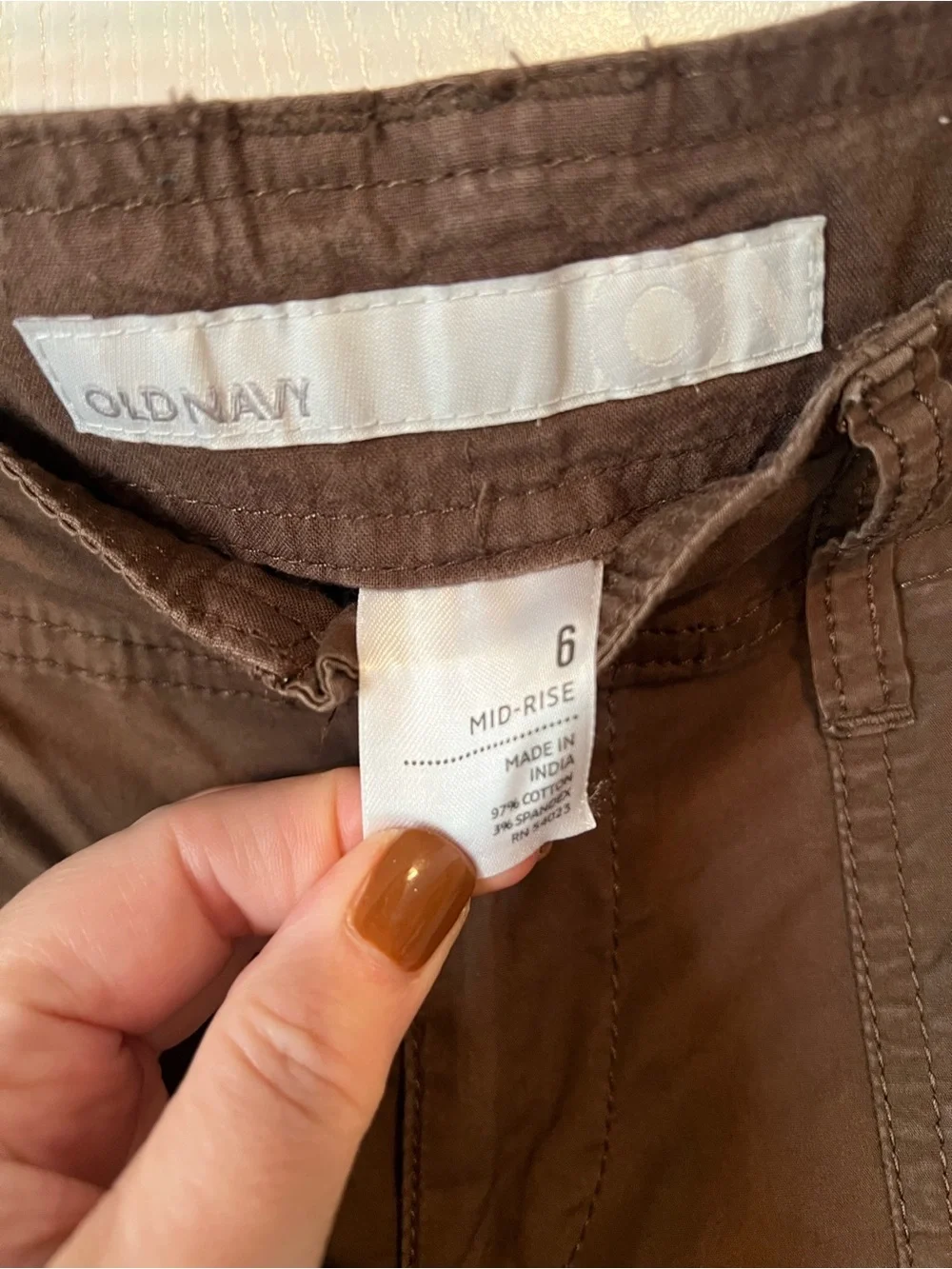 Old Navy Brown Capri Cargo Tier Hem Capris Hiking Pants Women Sz 6